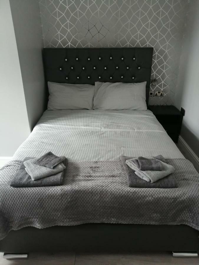 Encore Rooms Scunthorpe Buitenkant foto